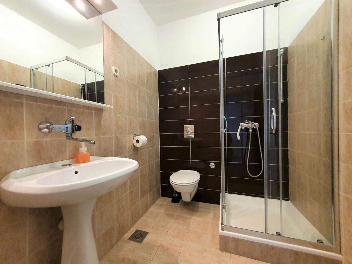 Apartment Katarina-2 Brodarica  Bagian luar foto